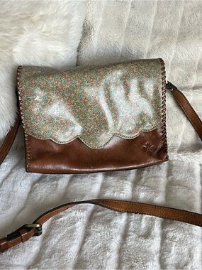 PATRICIA NASH Leather Crossbody with Floral Scalloped Flap